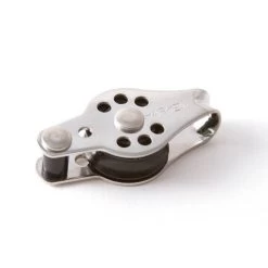 Harken Block 22mm Single Micro Block With Becket -Aqua Adventures harken block 22mm single micro block with becket 1